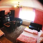 Casa de hóspedes Pikapolonca 2*