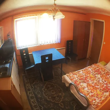 Casa de hóspedes Pikapolonca 2*