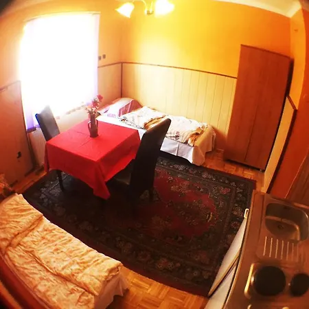 Penzion Pikapolonca 2*