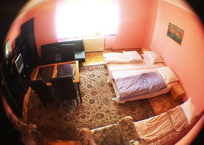 Gostinjska kuća Pikapolonca